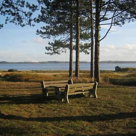 Underbart På En Stor Tomt, Nära Havet Semesterbostad *
