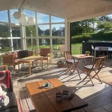 Underbart På En Stor Tomt, Nära Havet Semesterbostad Højslev