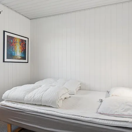 Underbart På En Stor Tomt, Nära Havet Semesterbostad *